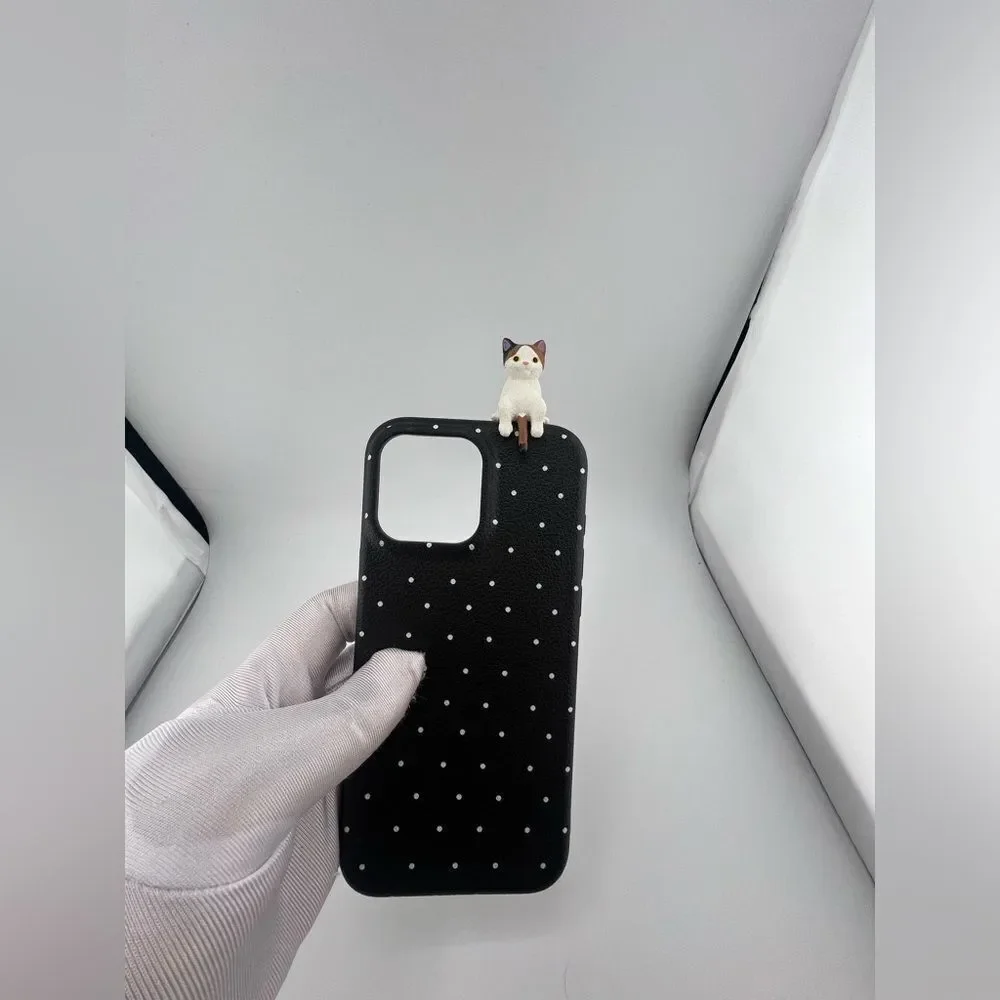 iPhone 16 Pro Max Case – Polka Dot Black with 3D Cat | Cute & Protective